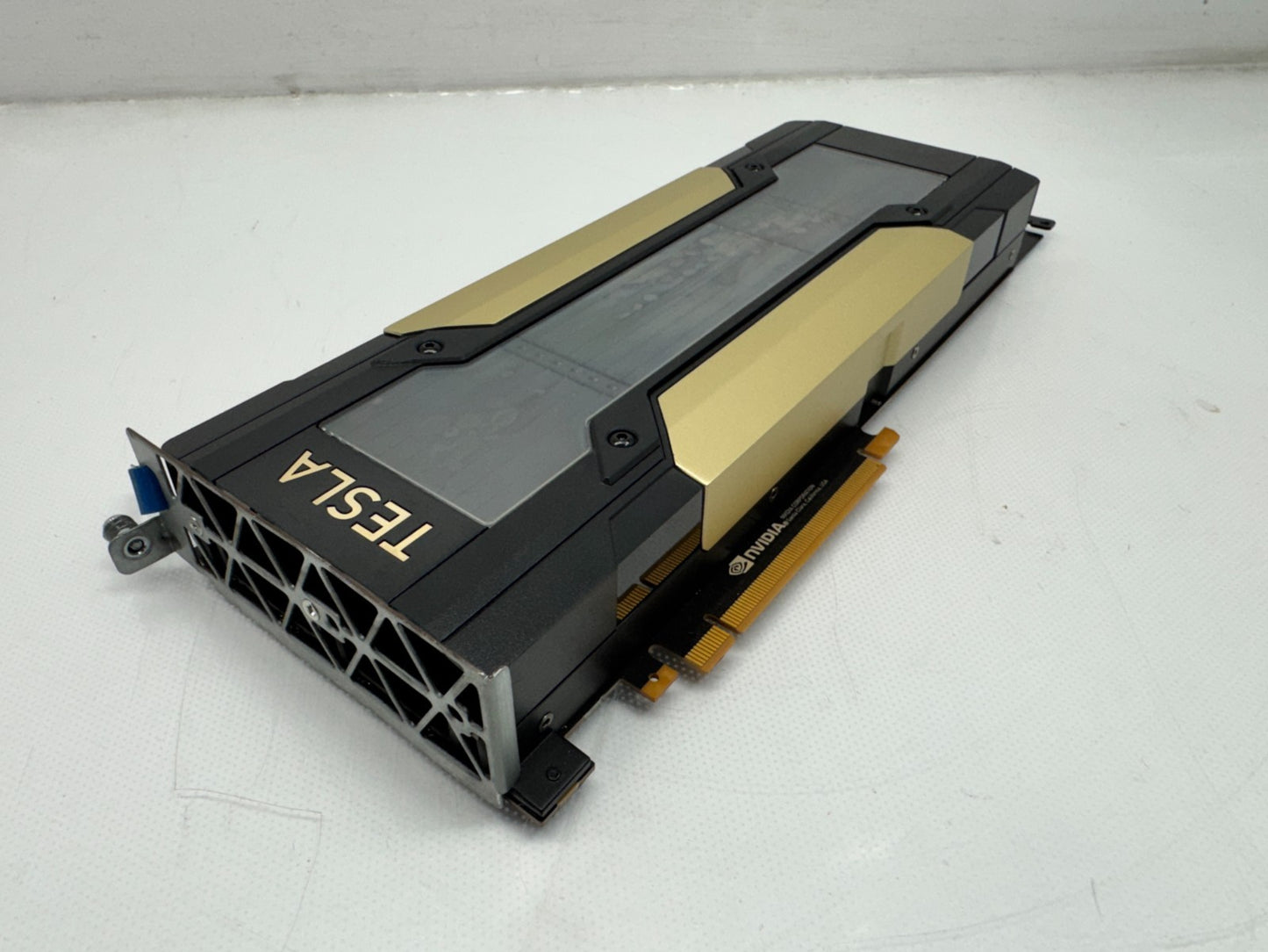 P05913-001 /P05470-001 HPE NVIDIA Tesla V100 PCIe 32GB Q9U36A W/Mounting Bracket