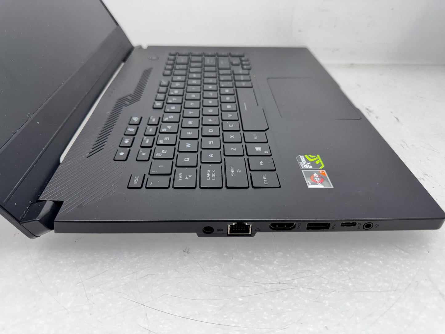 ROG Zephyrus G15 GA502DU-BR7N6 Ryzen 7 3750H 16GB 512GB GTX 1660Ti No AC *READ*