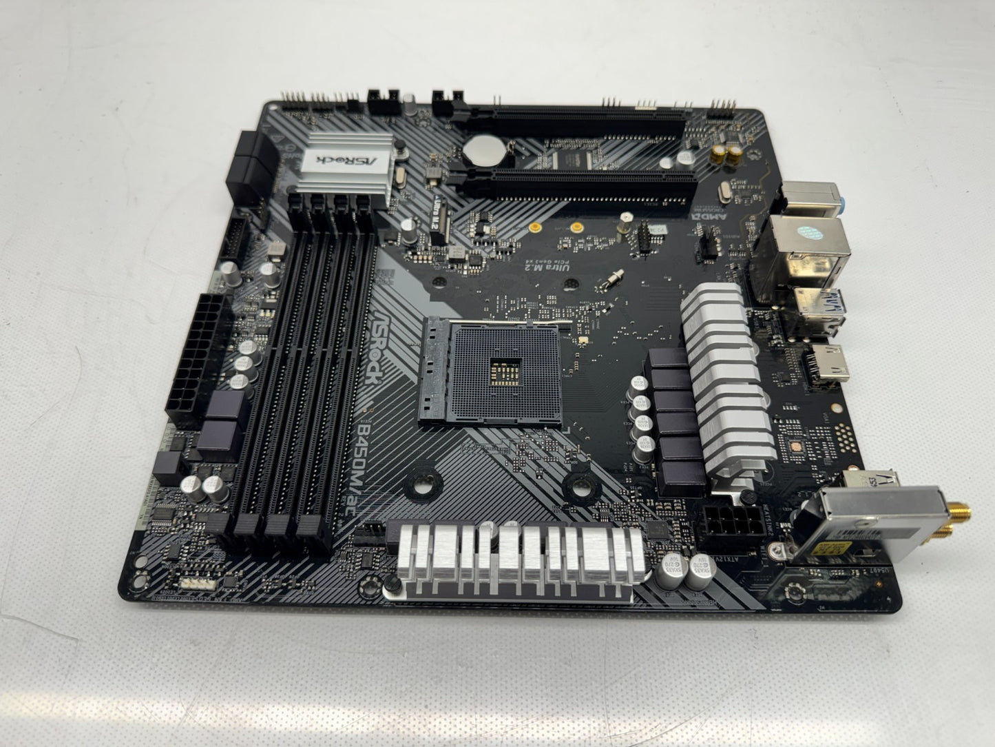 ASRock B450M/AC AMD AM4 Ryzen Motherboard mATX