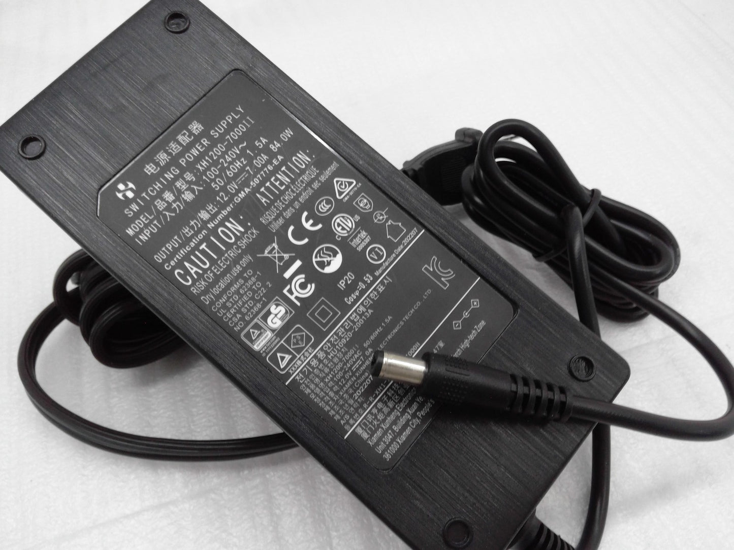 SWITCHING POWER SUPPLY XH1200-7000II  12V 7.0A 84W AC ADAPTER POWER