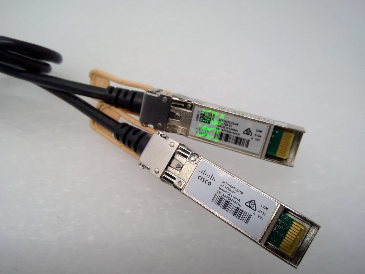 CISCO SFP-H25G-CU1M 25GBASE SFP28 Copper Cable 1m 37-1790-01