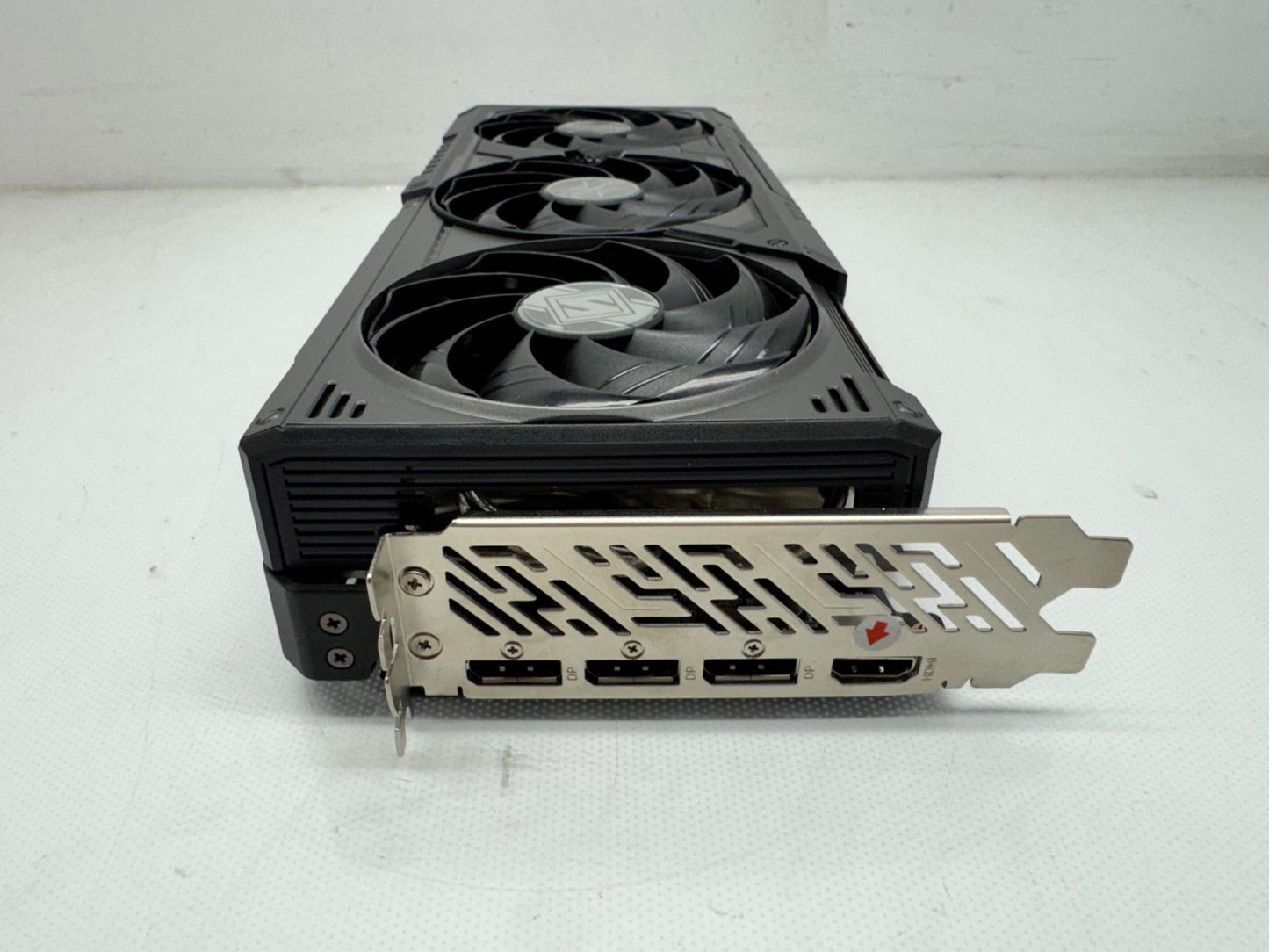 ASRock AMD Radeon RX 9070XT SLD 16GB Graphics Card GPU RX9070XT SLD 16G *READ*