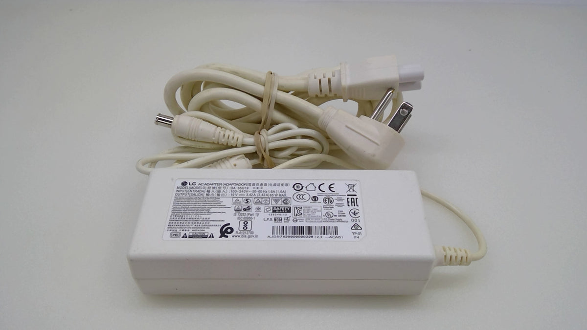 Genuine LG DA-65G19 White 65W 19V 3.42A Monitor AC Adapter Power Supply