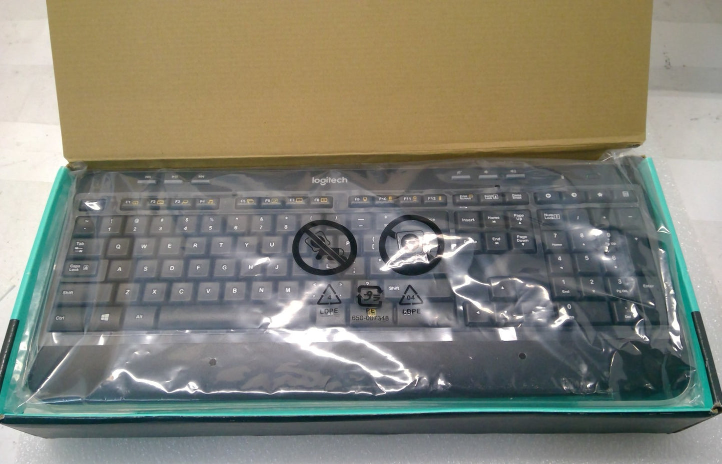 OPEN BOX Logitech Wireless Combo Mk520 With Keyboard and Laser Mouse