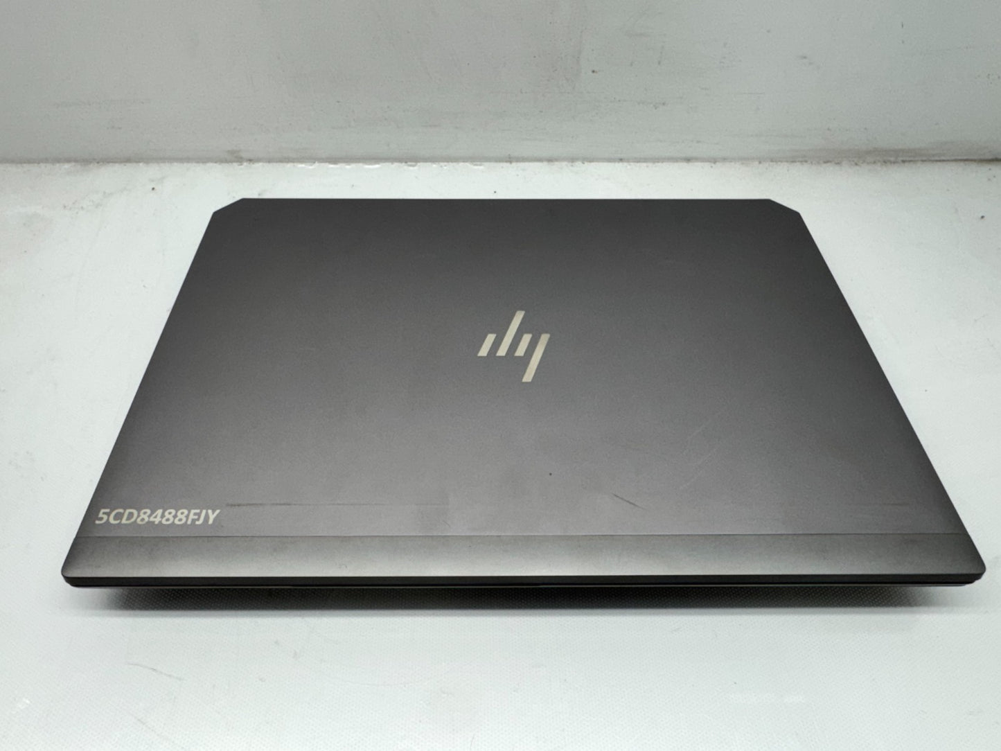 HP ZBook 17 G5 17.3" FHD i7-8850H@2.6GHz 32GB RAM 512GB P2000 Win11 No/AC