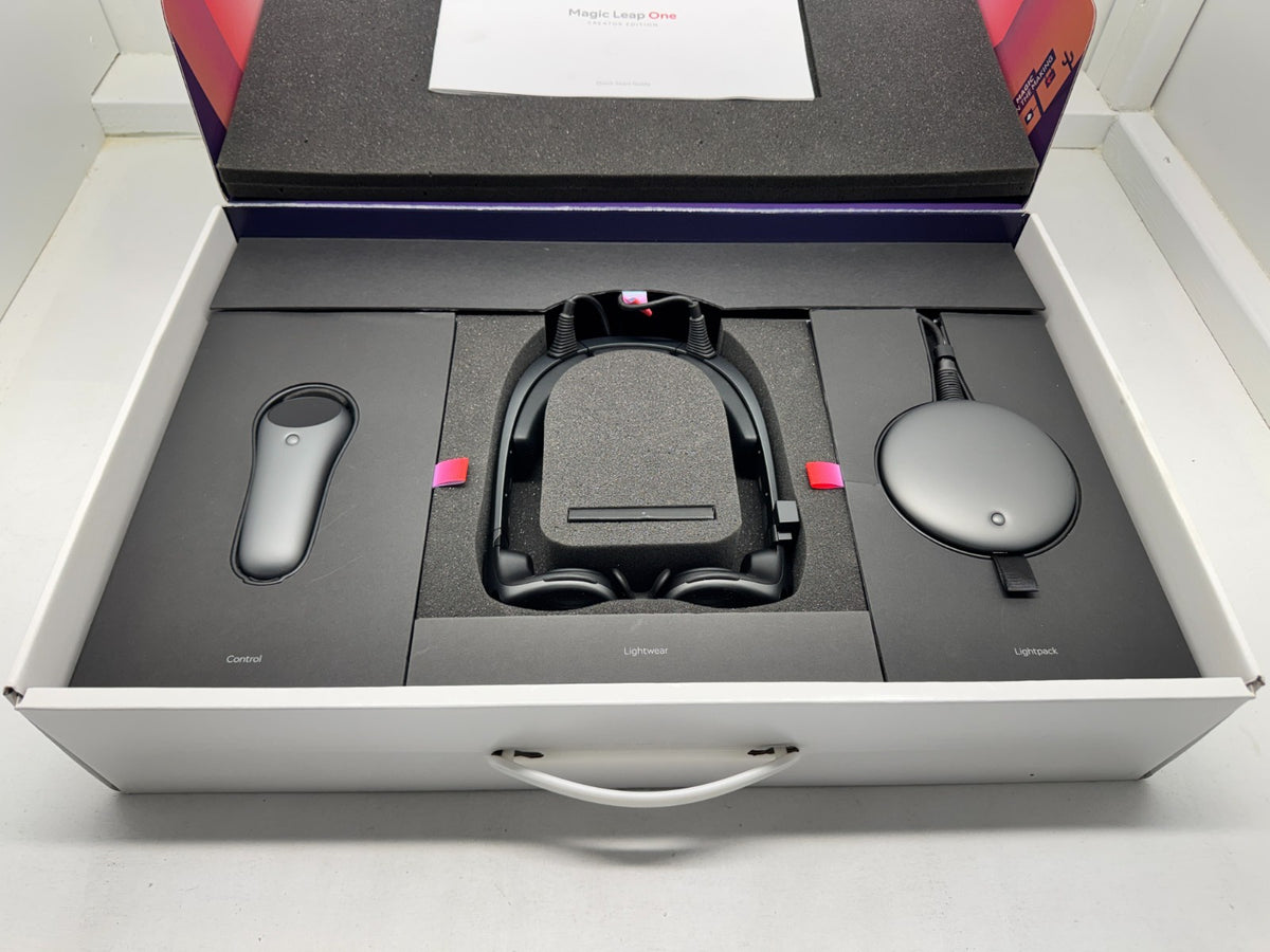 Open box MAGIC LEAP ONE Creator Edition Augmented Reality AR Headset Kit *READ*
