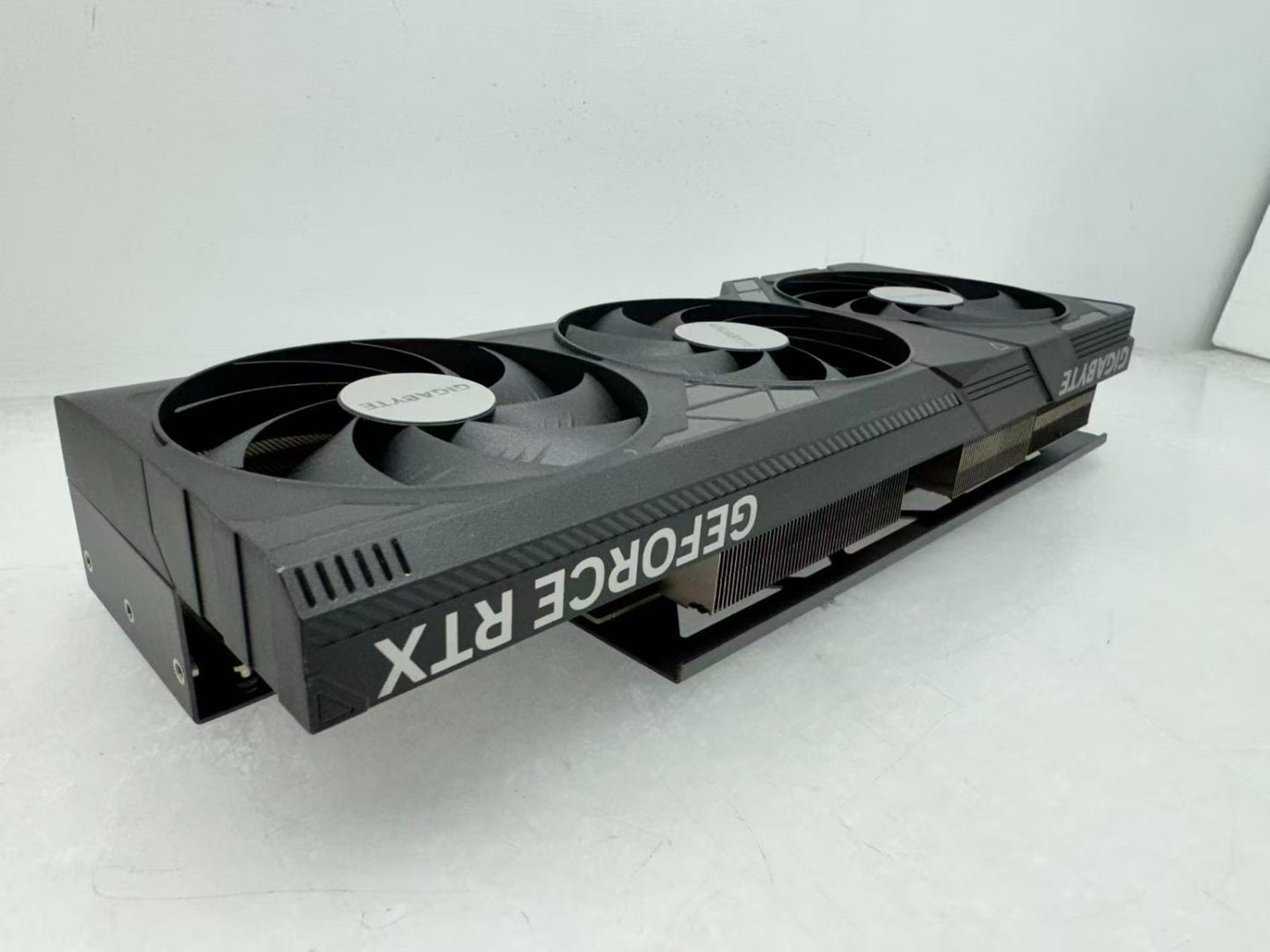 GIGABYTE GeForce RTX 4070Ti SUPER WINDFORCE MAX OC 16GB GDDR6X Graphics card