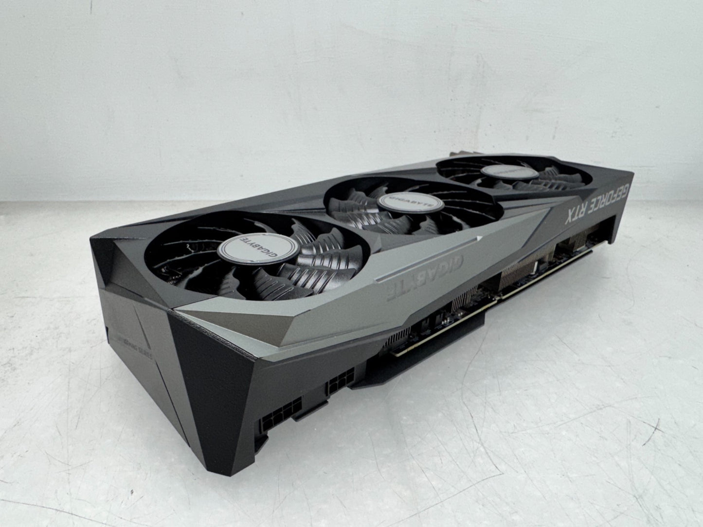 *As is* GIGABYTE RTX 3070 OC 8GB GDDR6 GV-N3070GAMING OC-8GD*not working*