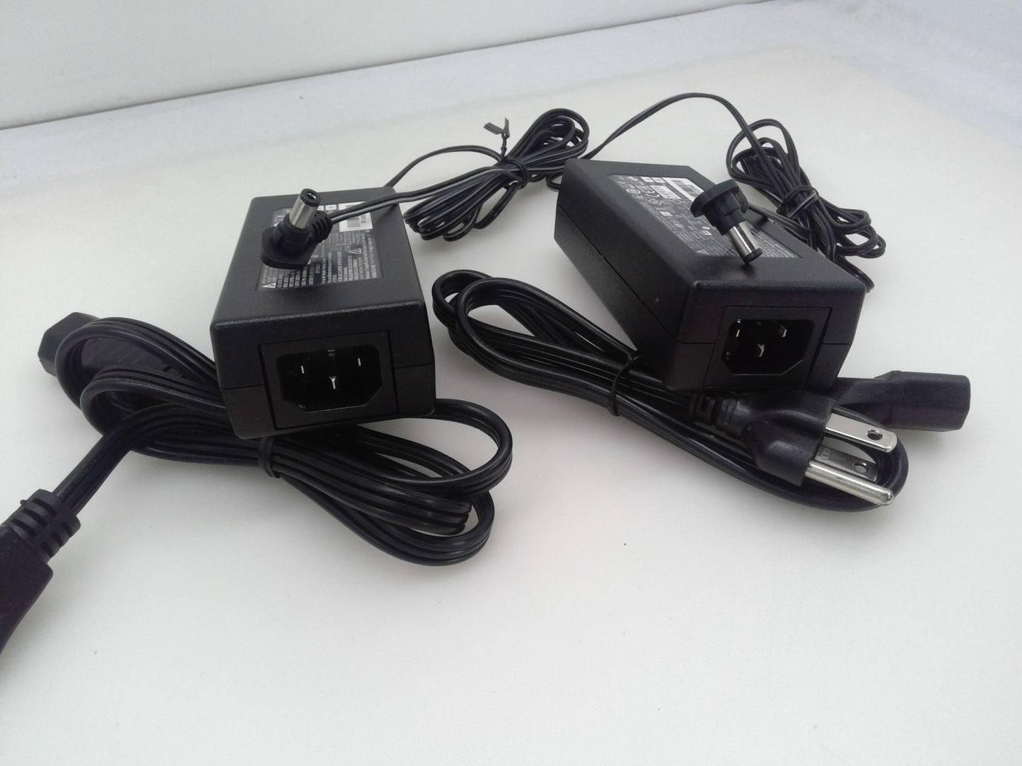 Lot of 2 Genuine Delta Electronics ADP-18GR B Power Supply Adapter 48V 0.375A