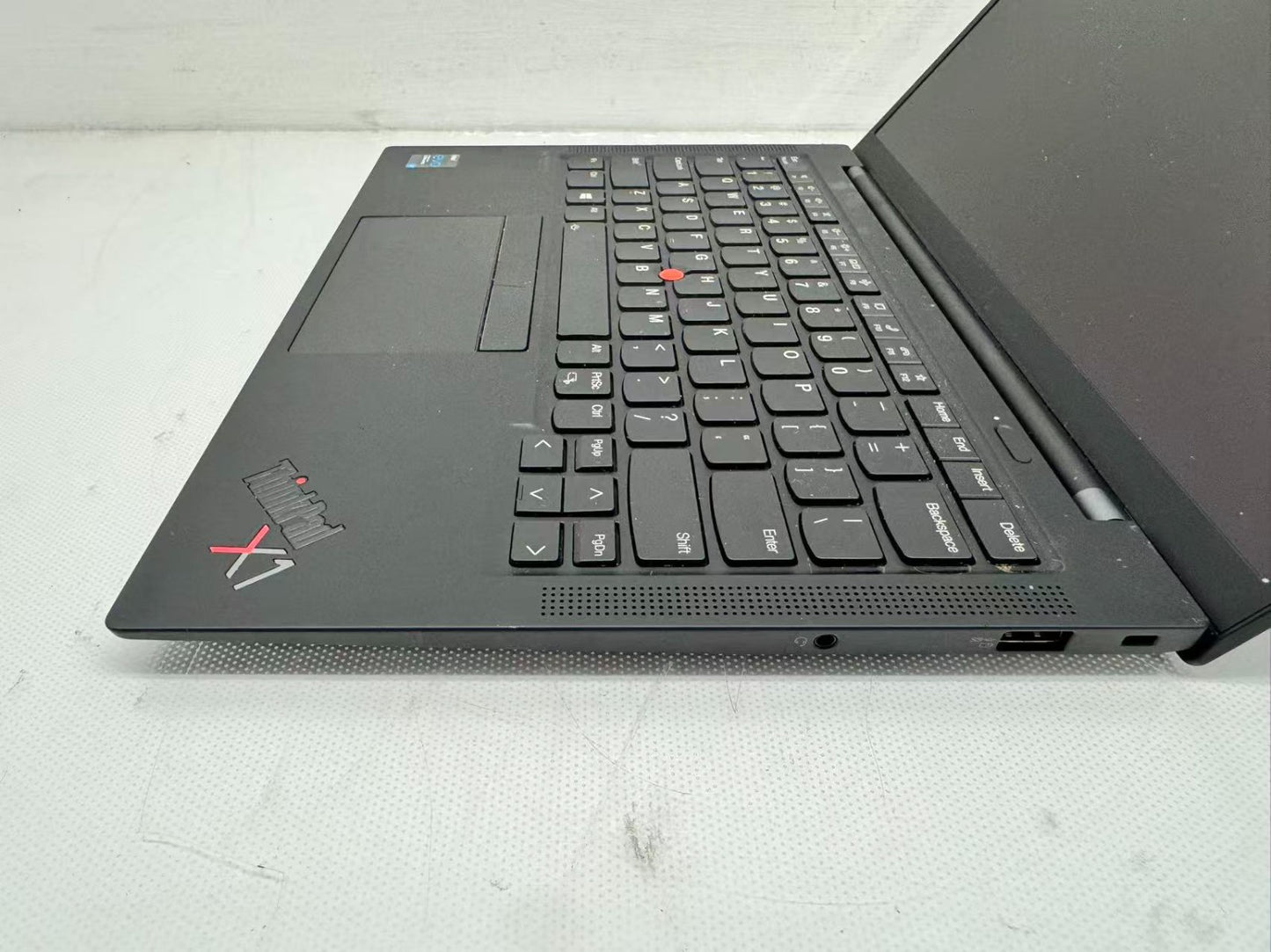 Lenovo ThinkPad X1 Carbon Gen 9 14" Intel i7-1185G7@3.0GHz 16GB 256G W/AC *READ*