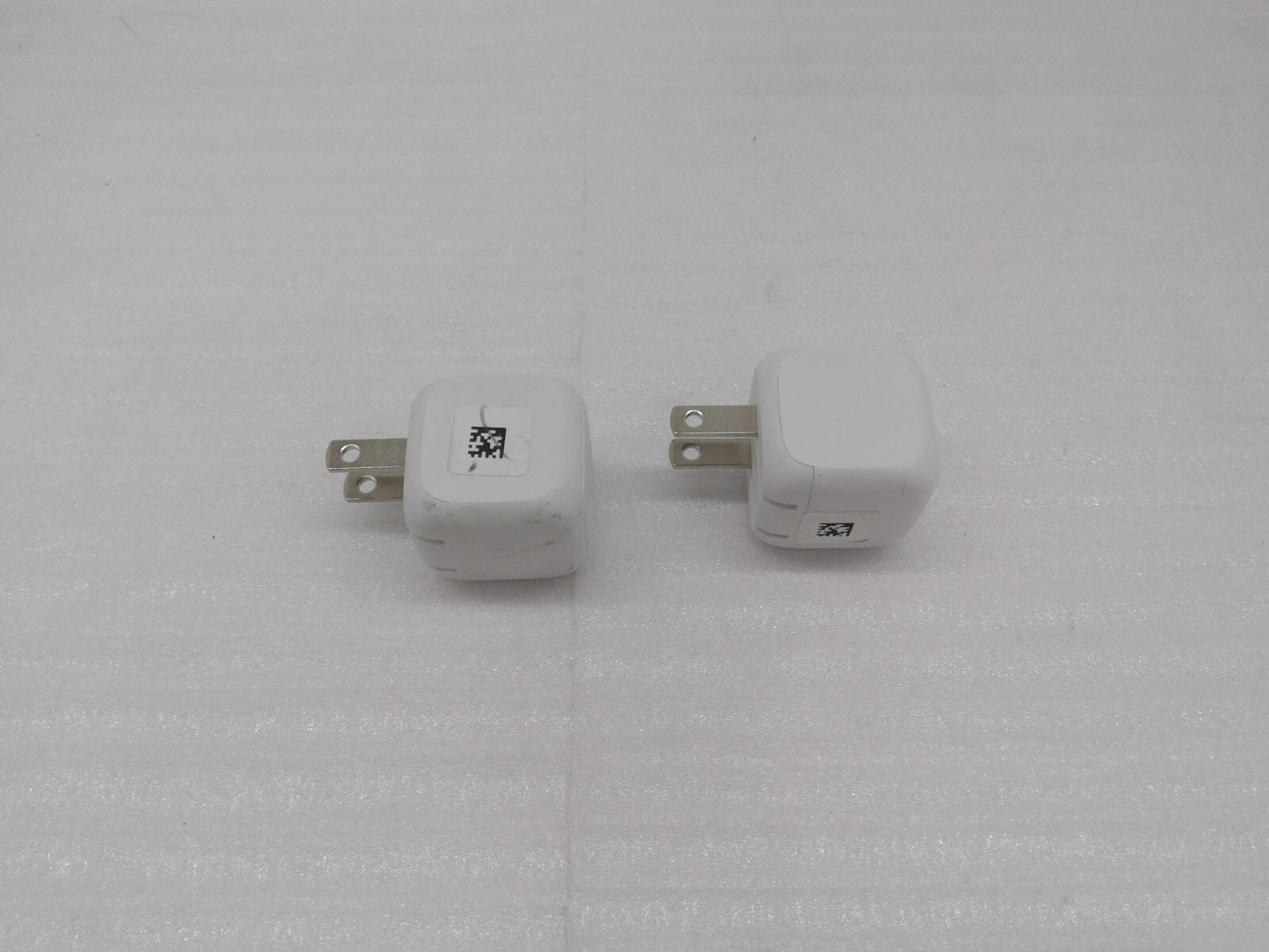 Lot of 2 Belkin Boost Charge 20W Compact USB-C PD Cube Wall Charger WCA009dq