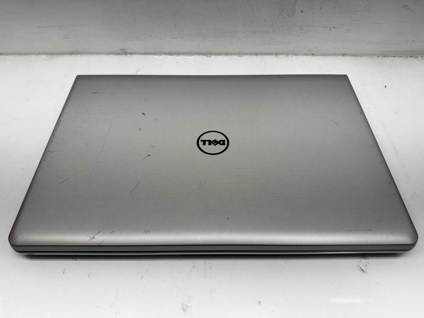 Dell Inspiron 5759 Intel i7-6500U@2.5GHz 16GB 256GB R5 M335 W/AC Windows 11