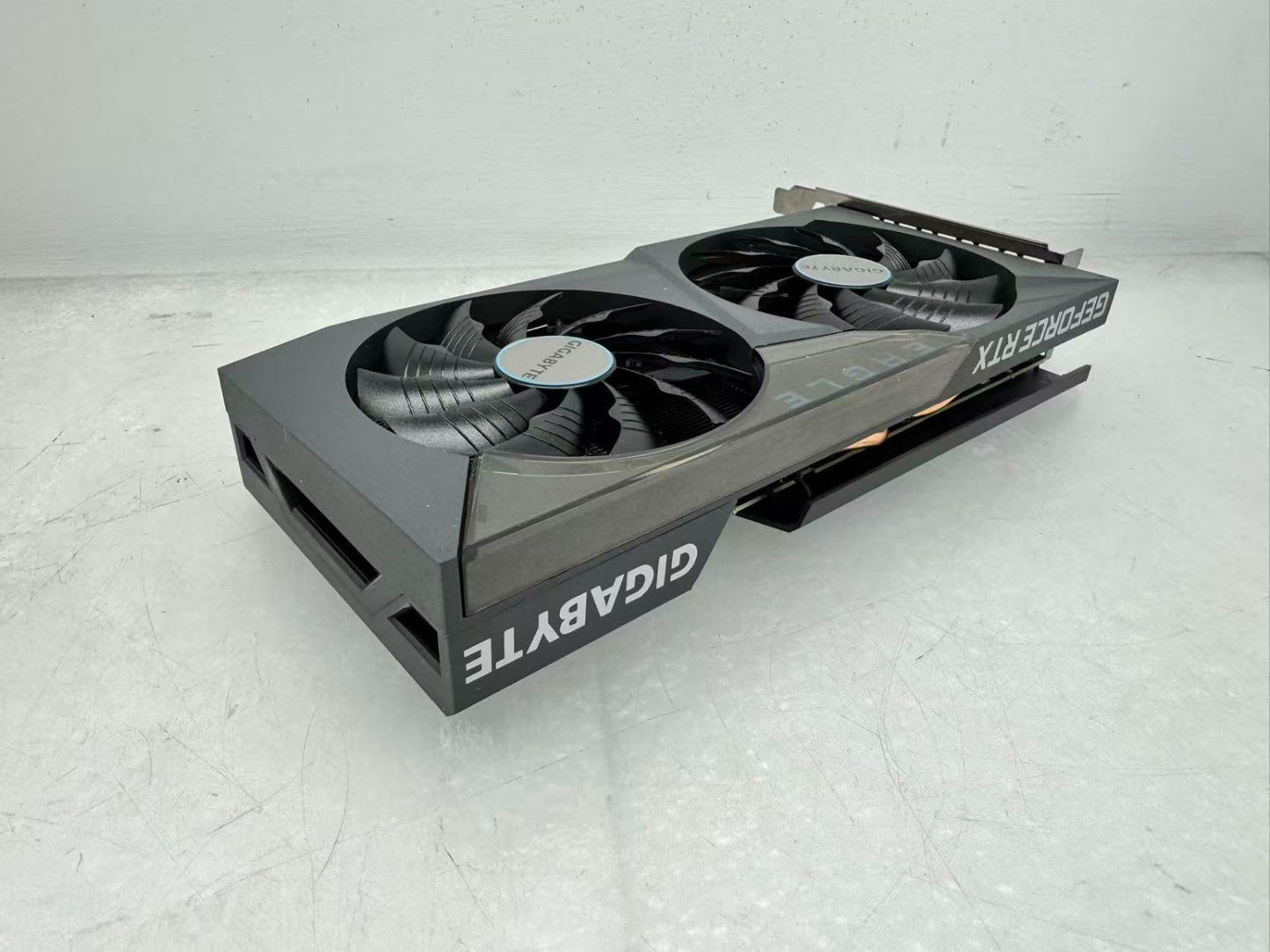 GIGABYTE NVIDIA GeForce RTX 3060 EAGLE OC 8GB Video Card GV-N3060EAGLE-OC-8GD