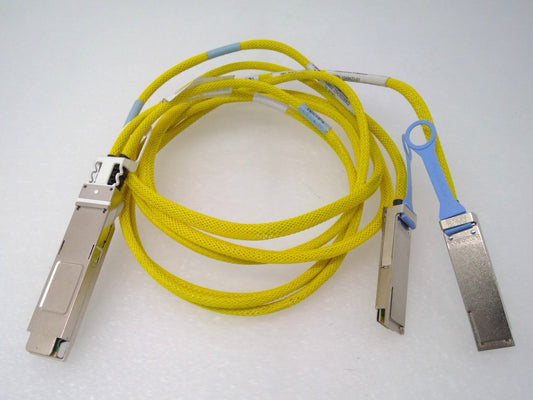 Amphenol 800G OSFP to 2x 400G OSFP Breakout Passive DAC 2M 32AWG NDVRY1-G602