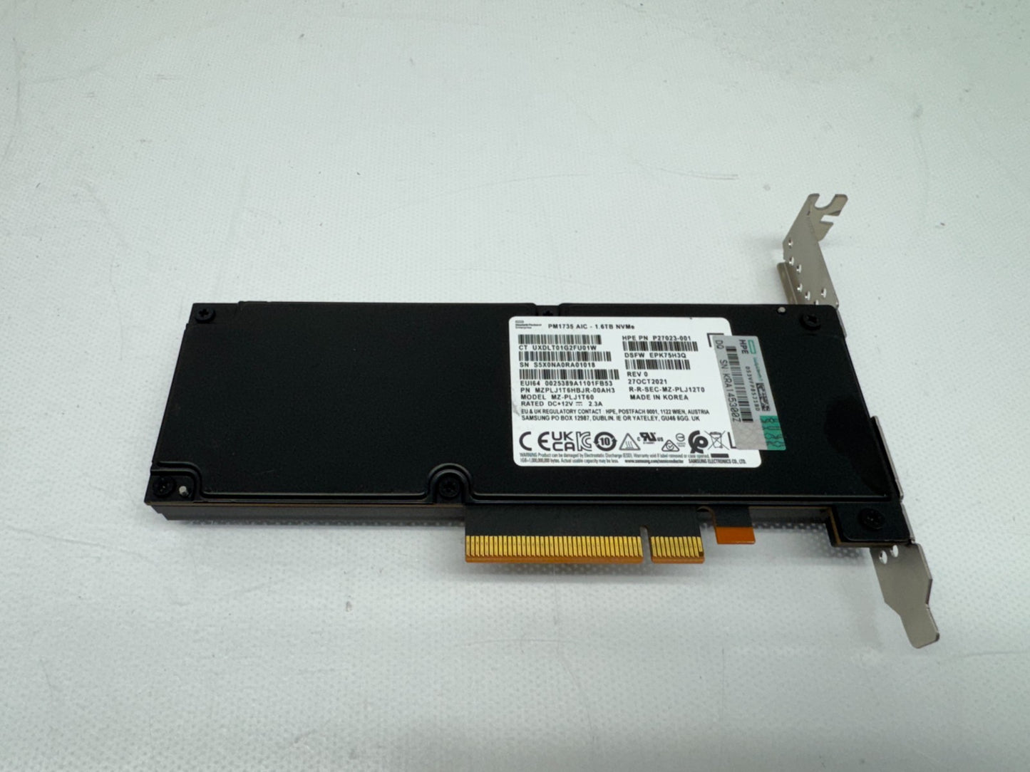 HPE Samsung PM1735 AIC 1.6TB NVMe PCI-e 4.0 SSD 3 MZPLJ1T6HBJR-00AH3 P27023-001