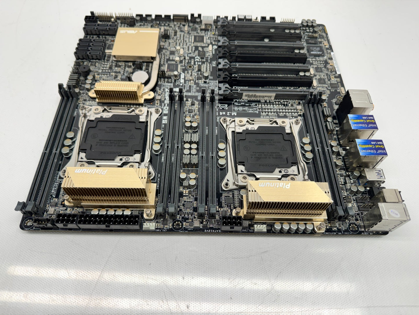Asus Z10PE-D8 WS High Expandable EEB Power Motherboard