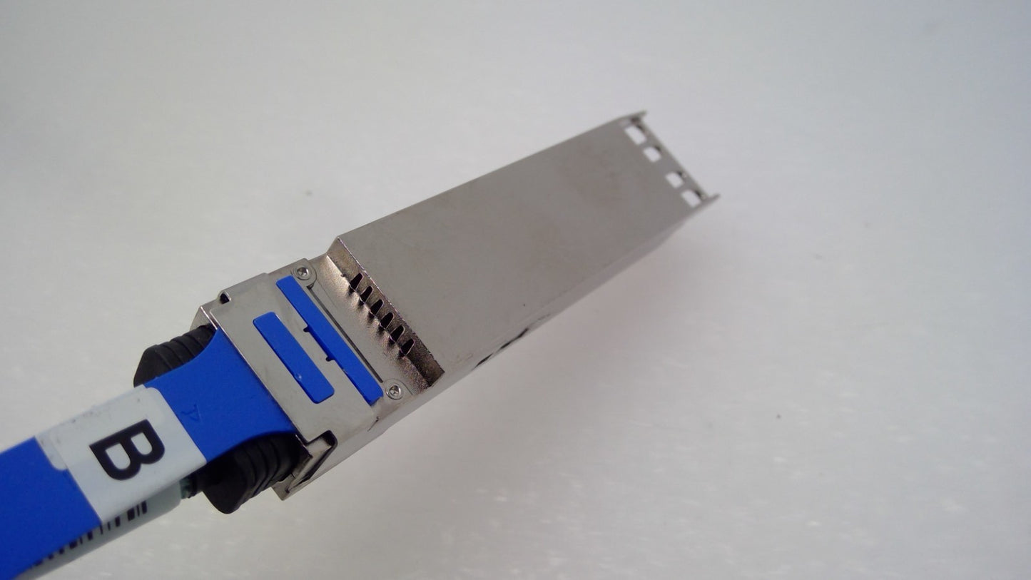 NEW Amphenol 400G OSFP DAC 0.584M 30AWG Passive Direct Attach NJPPER-G508-03