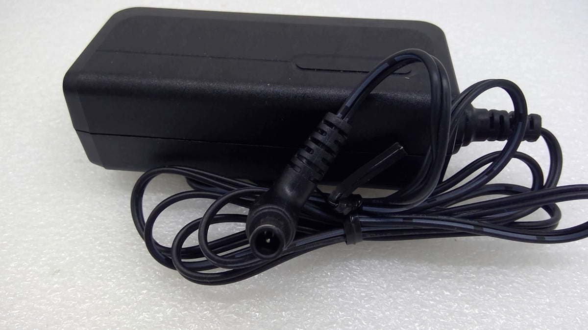 Genuine LG DA-24B19 19V 1.3A 25W AC Adapter Monitor Power Supply w/ Cord