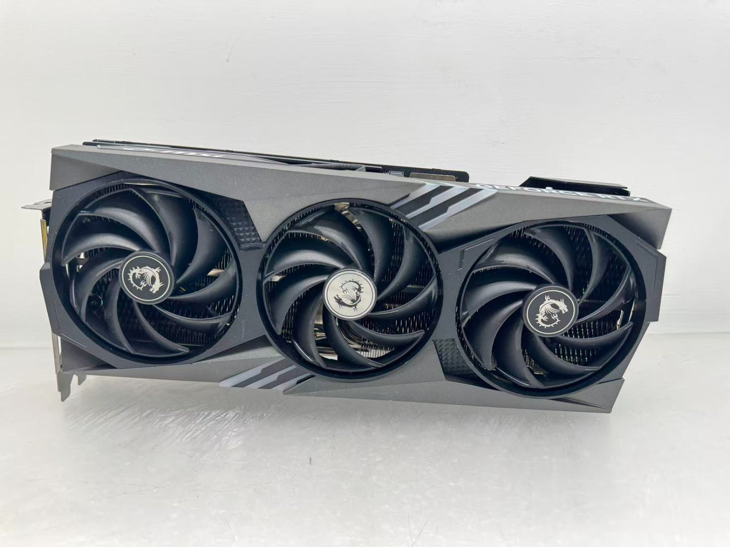 *Read*MSI GAMING X TRIO RTX 4090 24GB GDDR6X Gaming Graphic Card*Not Working*