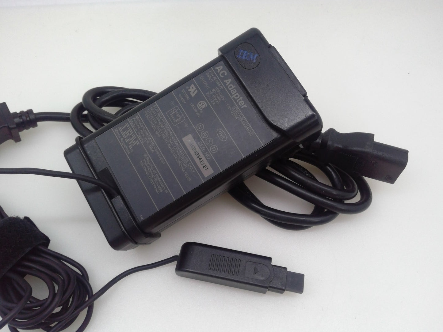 IBM Thinkpad PC Computer AC Adapter 85G6670 4 Pin 16-10V 2.2-3.2A 85G4952 VTG
