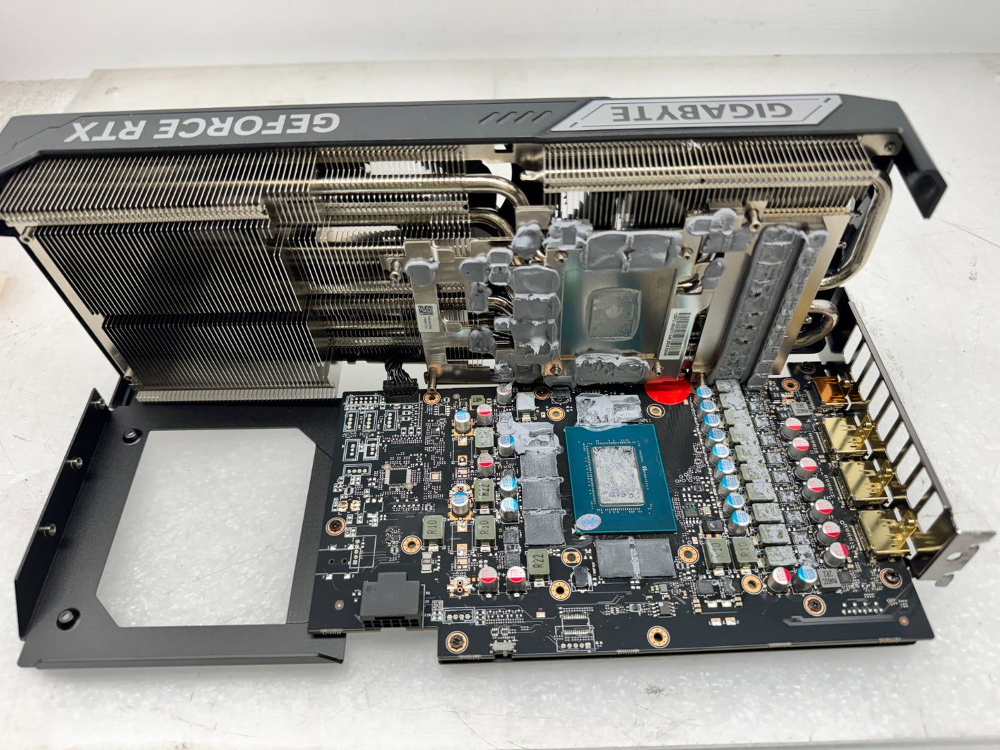 *Read* GIGABYTE GeForce RTX 5070 Ti 16G WF 3OC GDDR7 GV-N507TWF3OC-16GD No work