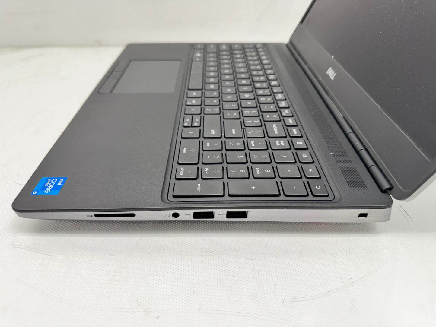 Dell Precision 7560 Laptop i5-11500H@2.90GHz 16GB 256 SSD T1200 Win 11 *READ