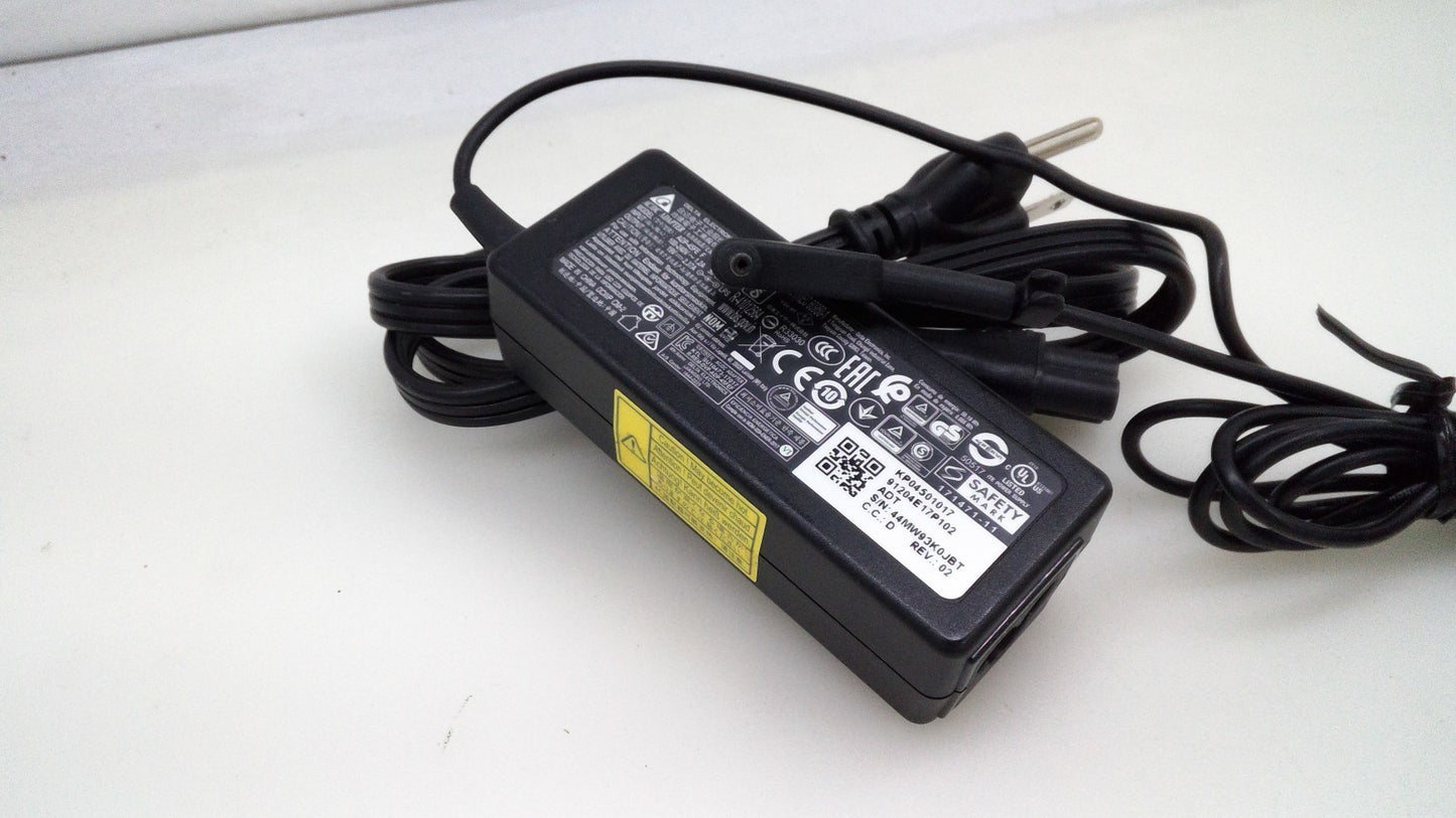 Delta 19V 2.37A 45W ADP-45FE F for Acer Aspire 3 N23C3 A315-24P 3.0*1.1mm