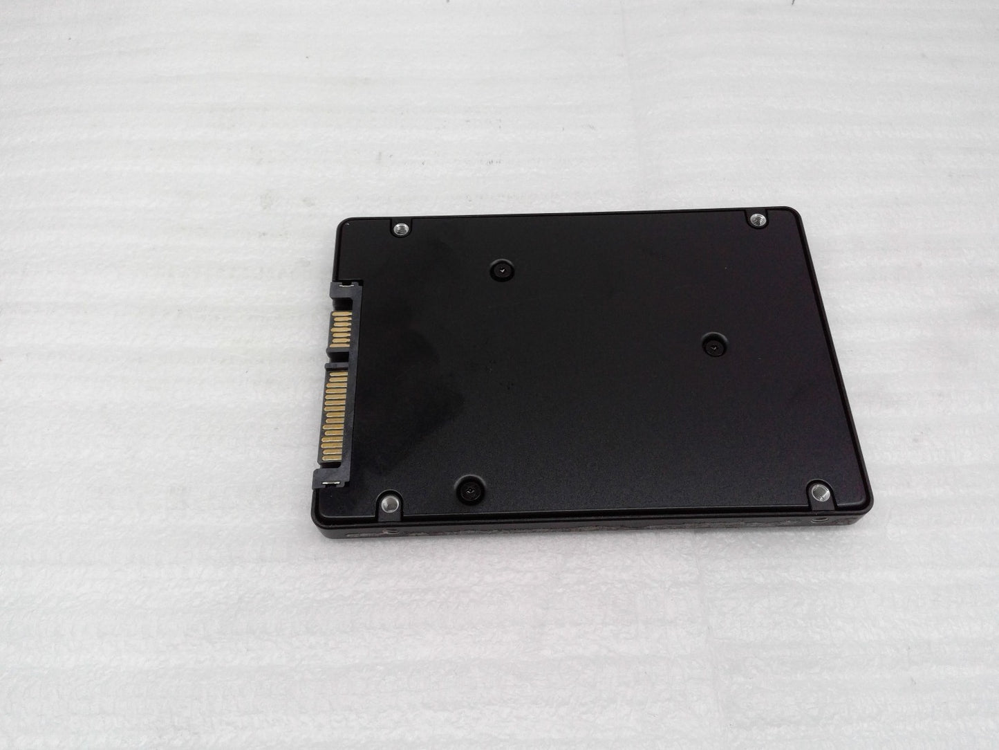 SAMSUNG PM871 256GB SSD 2.5" SATAIII 6.0Gpbs 7mm MZ-7LN2560