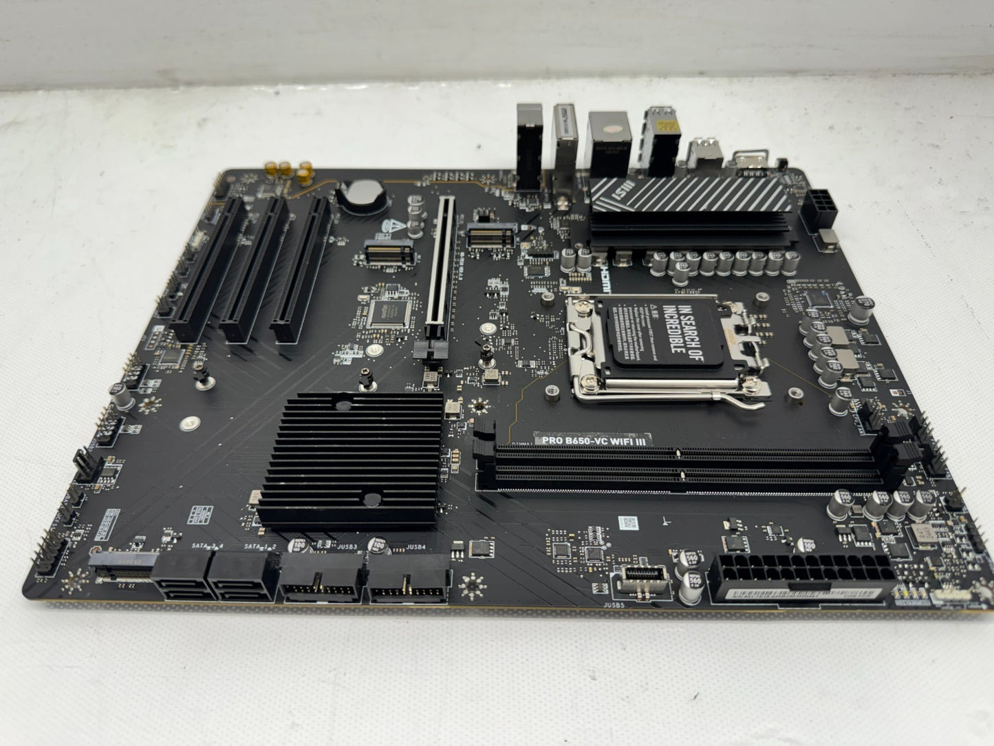 MSI PRO B650-VC WIFI III Desktop ATX Motherboard AMD B650 Chipset DDR5