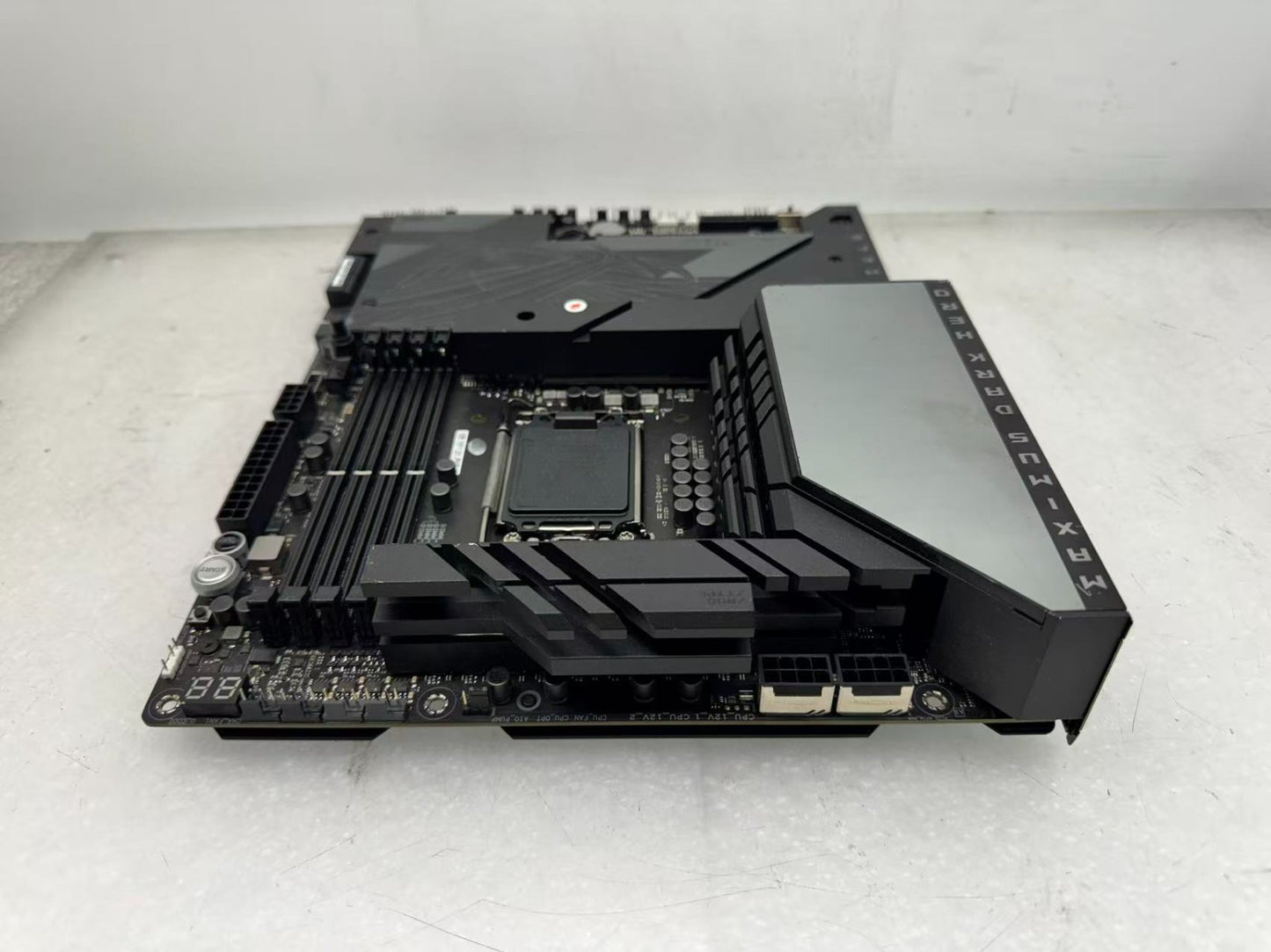AS IS For Parts Asus ROG MAXIMUS Z790 Dark HERO Missing WIFI /Not Working