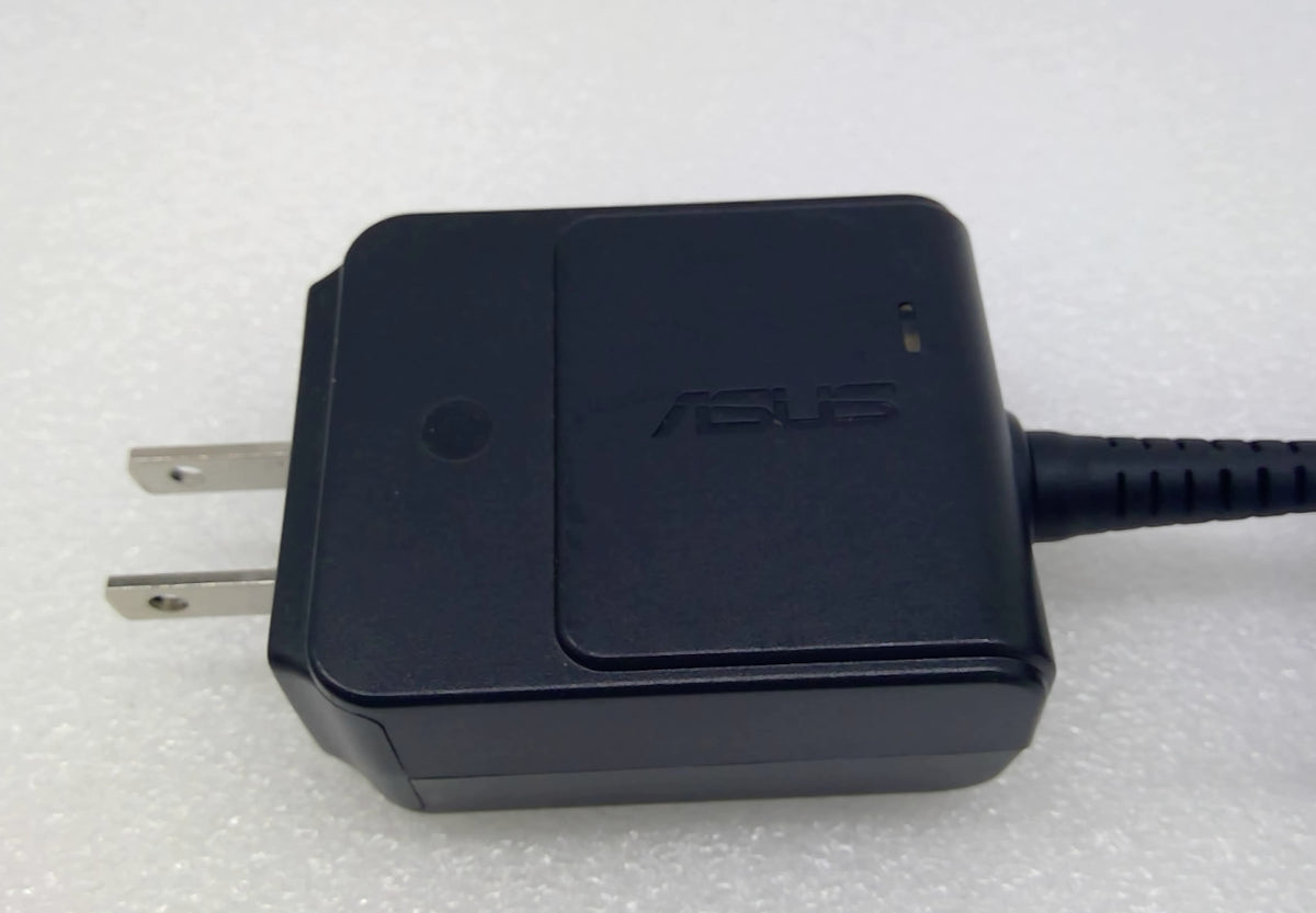Genuine ASUS 30W AC Adapter Model EXA1004UH  19V 1.58A Small Round Tip 2.5mm OEM