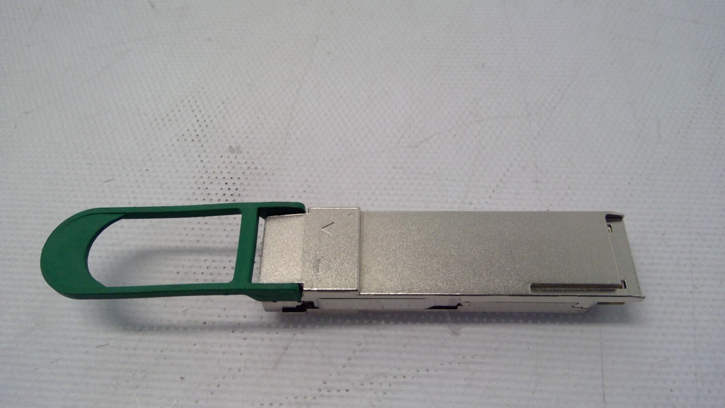 Cloudlight 7116-905-02 SA18512812 850MM LASER PRODUCT 3.3VDC,700MA
