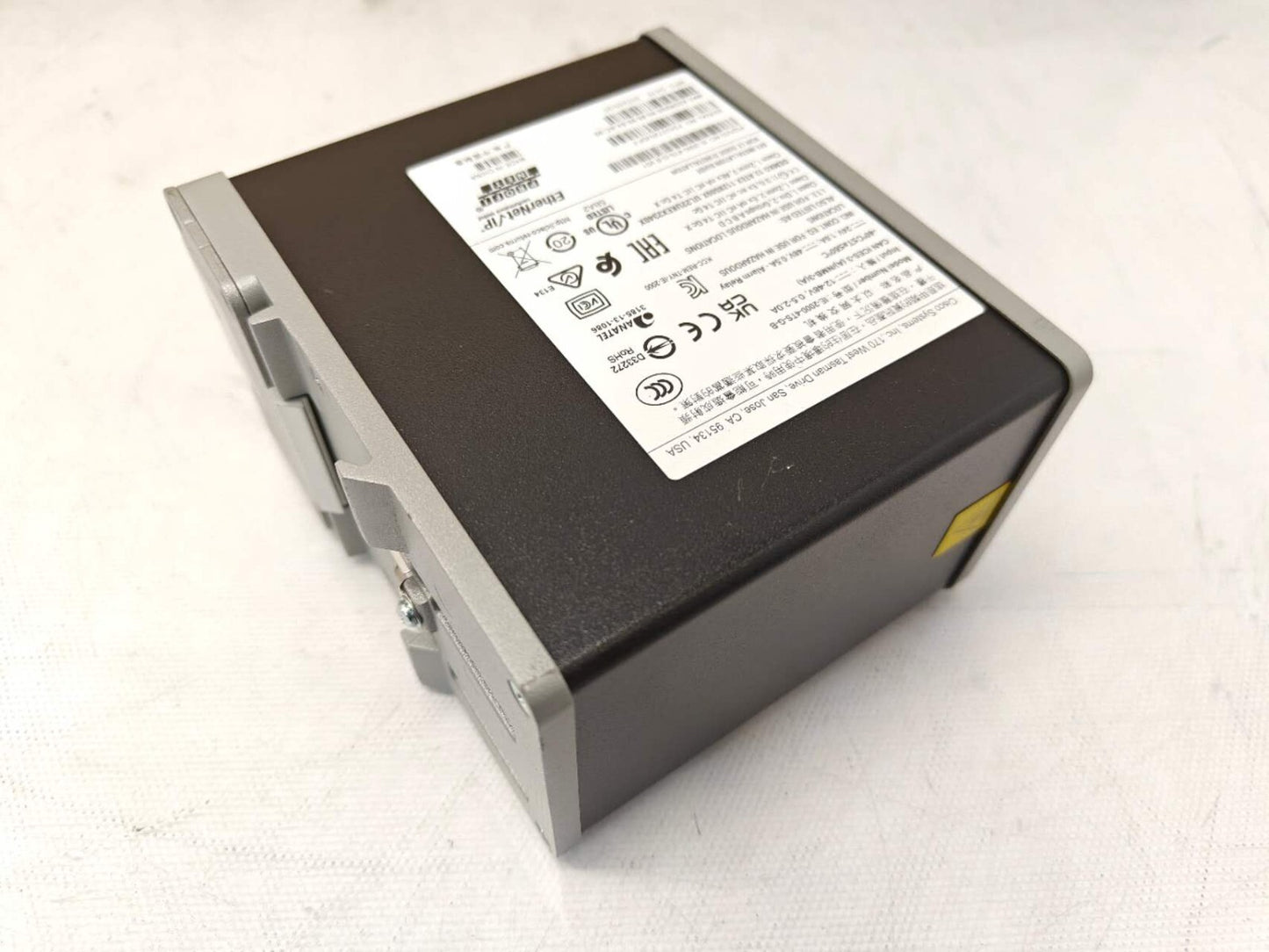 Cisco IE-2000-4TS-G-B 2000 Series 4 Port Ethernet Industrial Switch