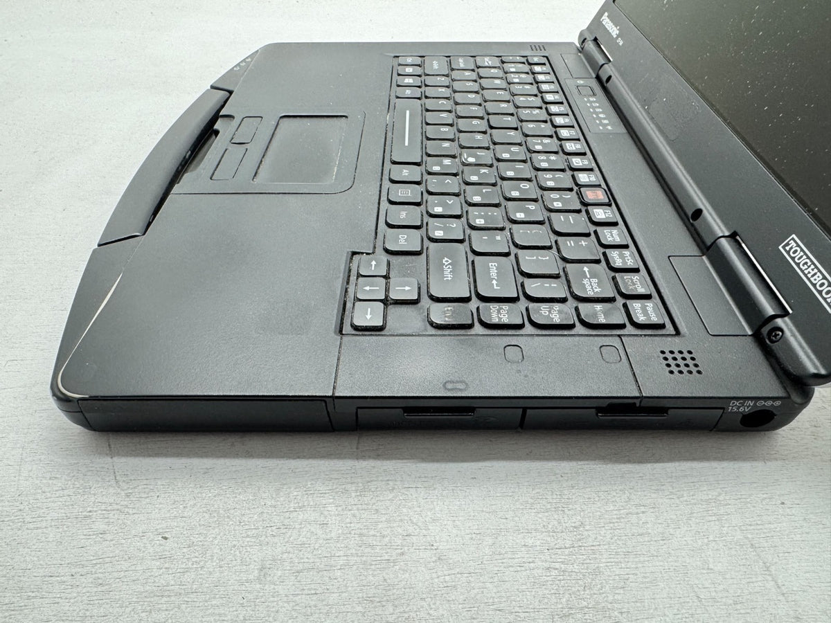 Panasonic Toughbook 1920 x 1080 CF-54 i5-7300U@2.6GHz 16G RAM 256G SATA **READ**