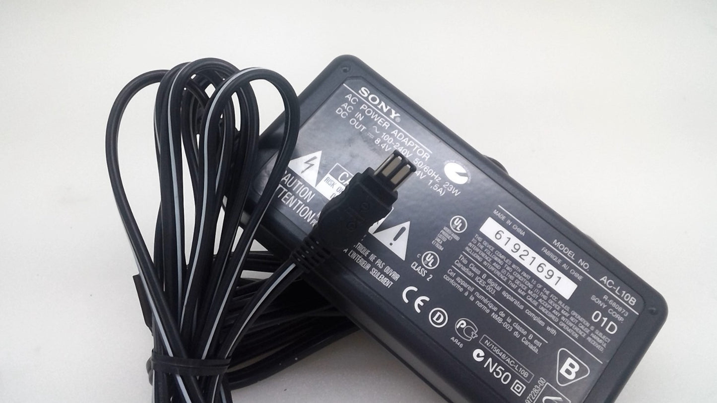 Genuine SONY AC-L10B 23W  DC Out 8.4V 1.5A  AC Adapter For Handycam Camcorder