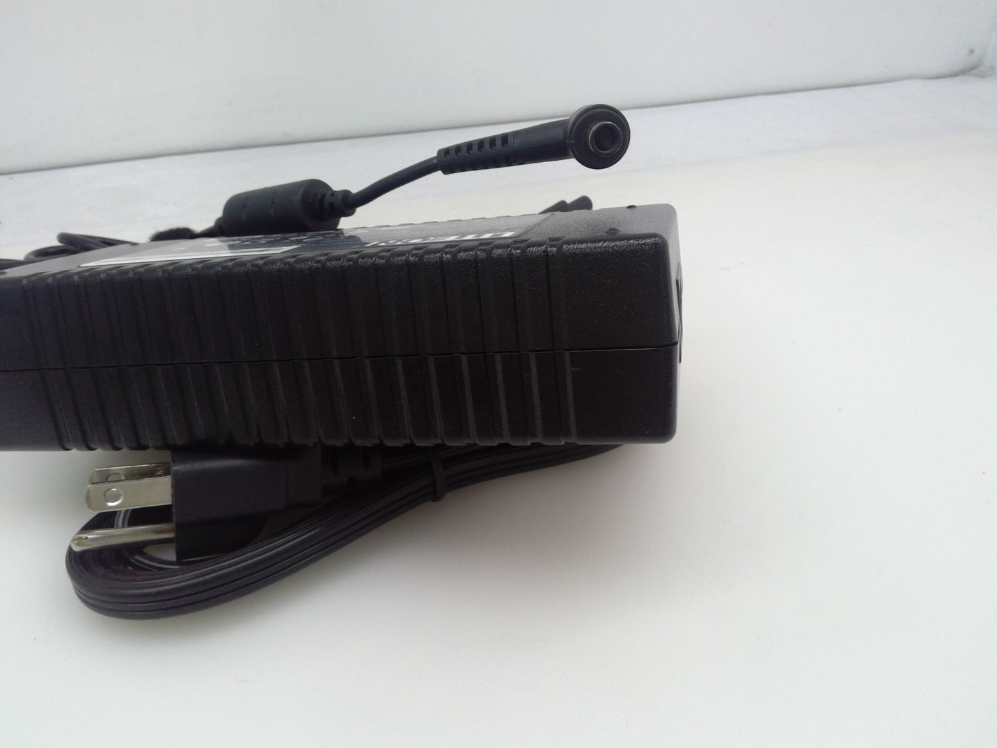 Genuine LiteOn PA-1131-07 AC Adapter 19V 7.1A Power Charger 135W  7.4mm