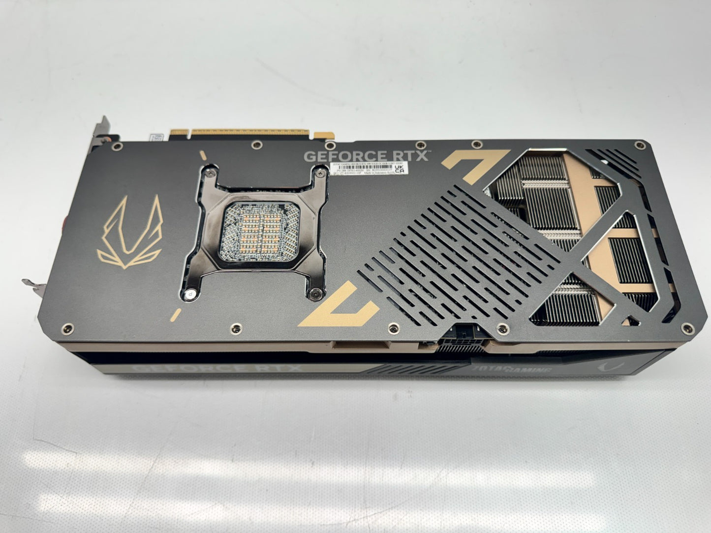ZOTAC Gaming GeForce RTX 5090 SOLID 32GB GDDR7 GPU ZT-B50900J-10P *READ*