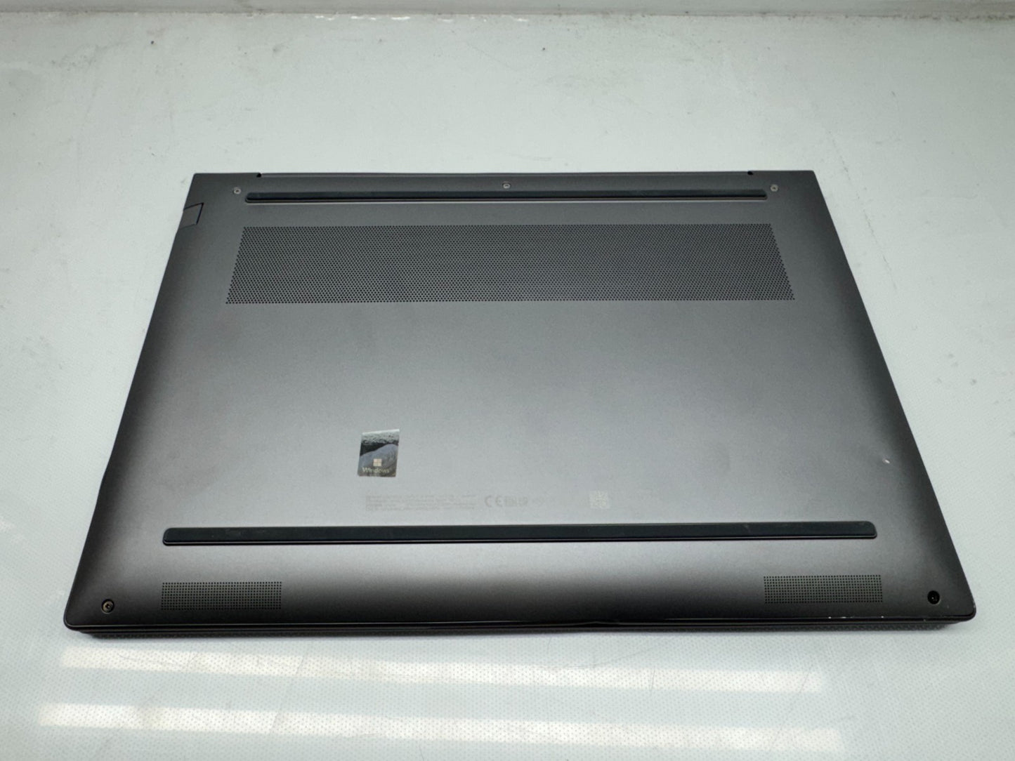 HP Zbook Power 16 G11 Ultra 7 155H@1.4GHz 16GB 256G RTX 1000 Win 11 W/AC*READ*