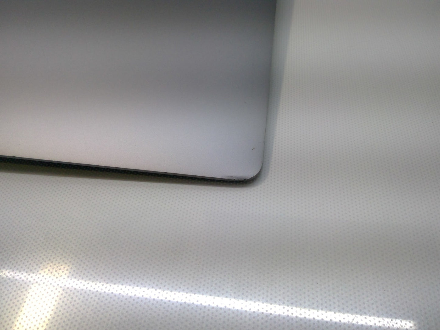 Genuine Apple MacBook Pro A1990 15" 2018 2019  LCD Screen Display Assembly Gray