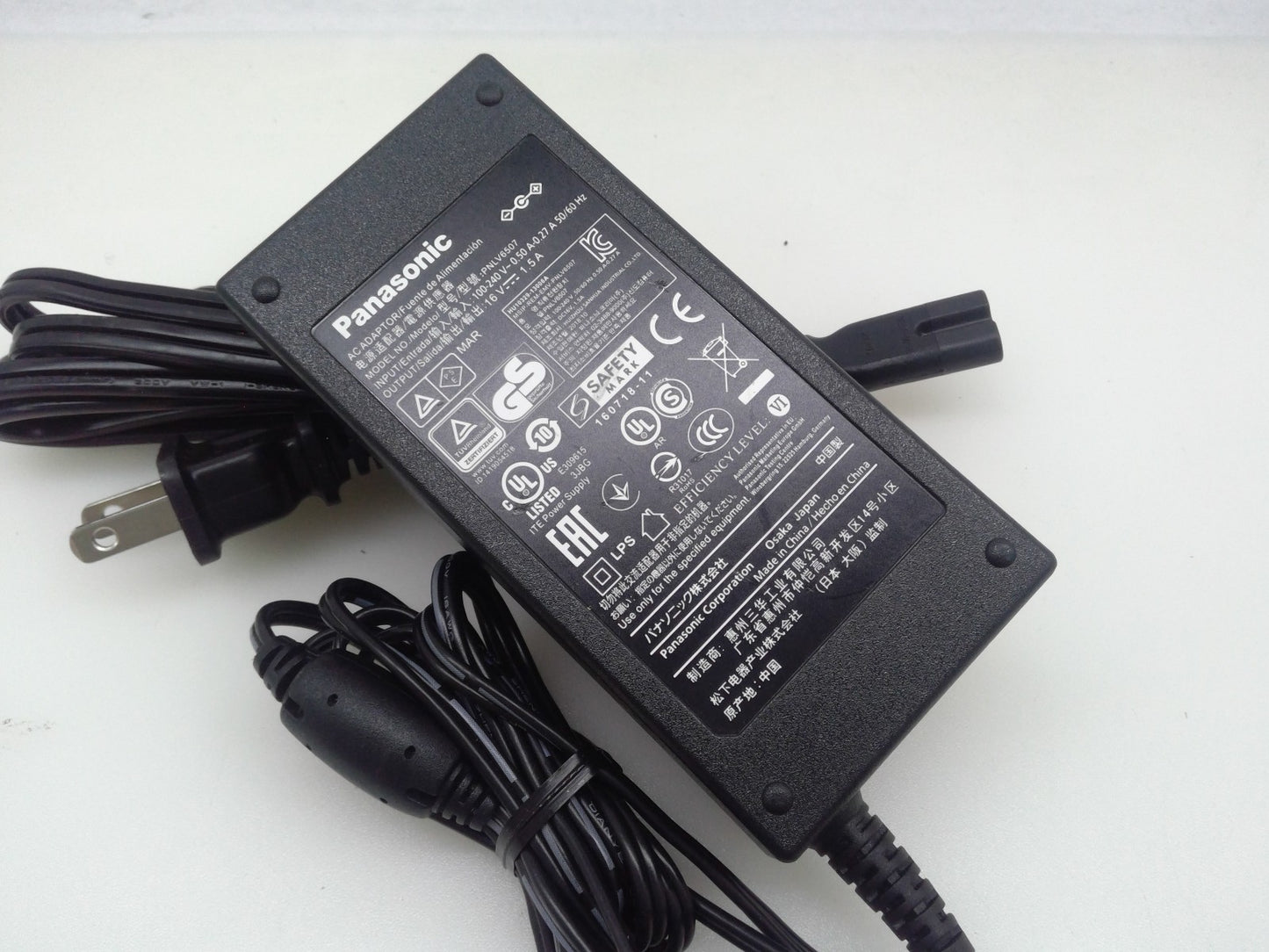 Genuine Panasonic PNLV6507 16V 1.5A  24W AC Power Supply Adapter