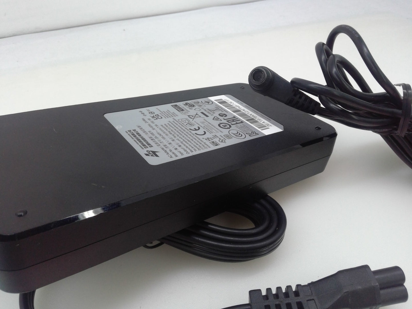 Genuine APD 19V 7.9A DA-150E19 7.4mm No Pin 150W For BenQ/Acer Monitor Adapter