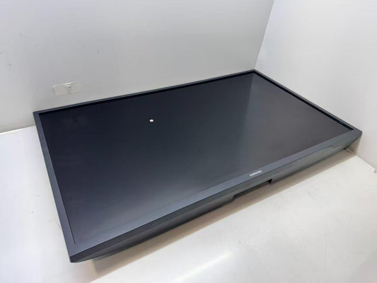 Samsung U32J590UQN 32” UJ59 Series UHD Monitor, HDMI DisplayPort NoStand *READ*
