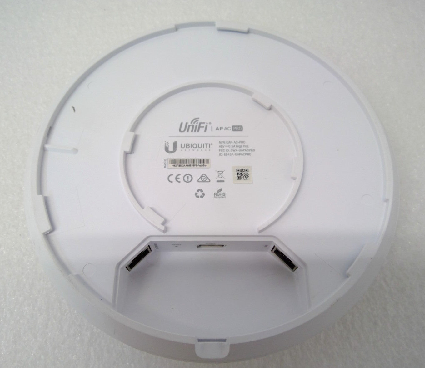 Ubiquiti Unifi AP AC PRO (UAP-AC-PRO) 802.3AF PoE Wireless Access Point