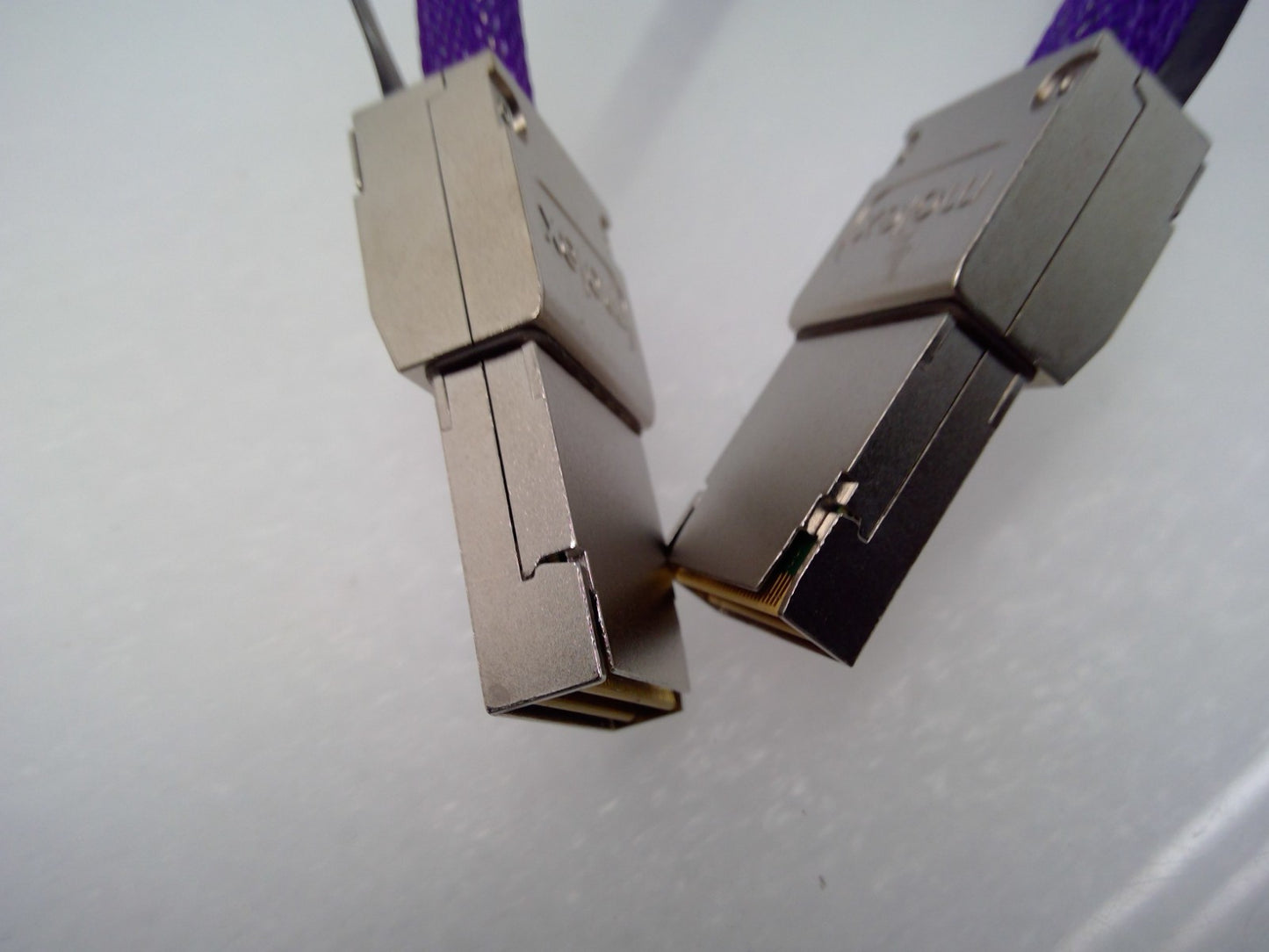 Molex 2004331202 MiniSAS HD Internal Cable 0.44m 30AWG Purple 1021724-02