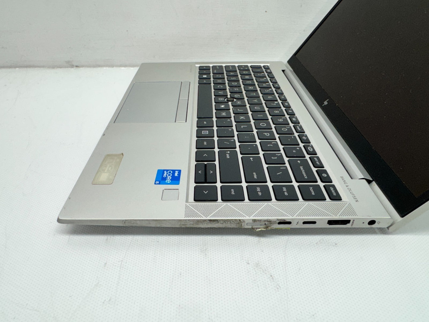 HP EliteBook 840 G8 14" i5-1145G7@2.6GHz 16G RAM 256GB SSD Win11 *READ*