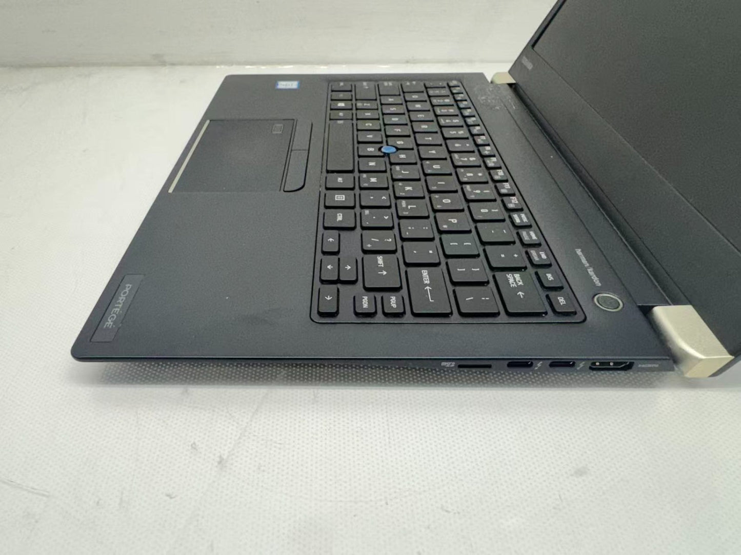 Toshiba Portege X30-E Intel i5-8350U@1.7Ghz 16GB RAM 256 SSD Laptop **Read**