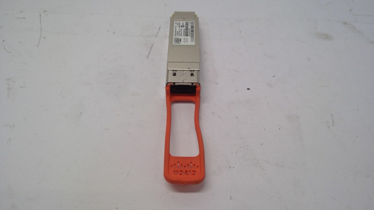 Cisco QSFP-H40G-AOC10M  Transceiver 40GBASE QSFP+ Module 10-2926-01