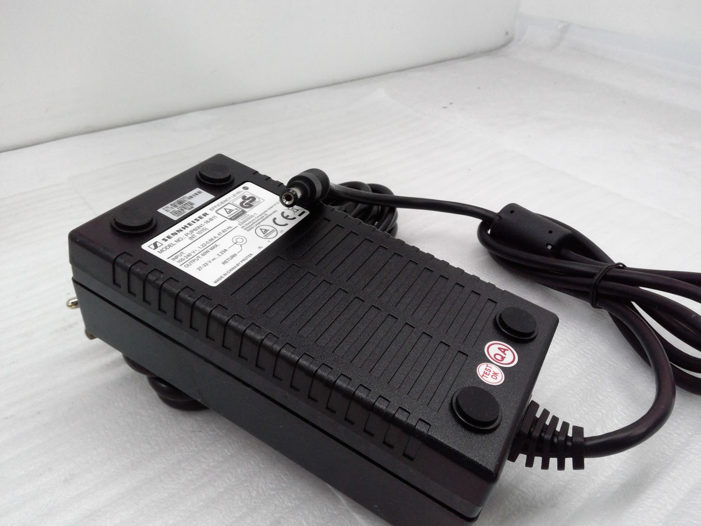 SENNHEISER NT 015  27V-33V 2.23A  60W DC power supply PUS60N1-16-B11