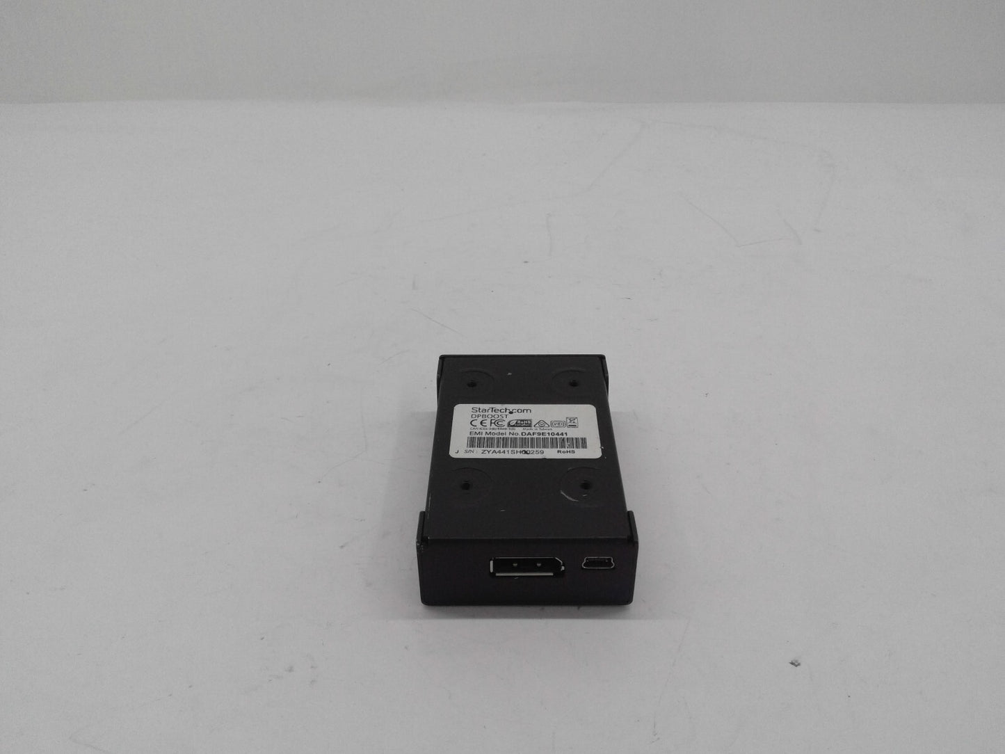 StarTech.com DPBOOST DisplayPort Signalverstärker DP Extender DAF9E10441