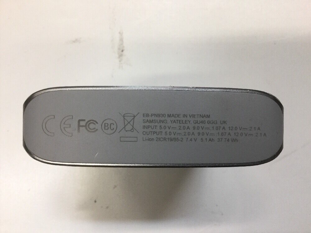 OEM Samsung Fast Charge Power Bank 10200mAh EB-PN930 Battery Pack Universal